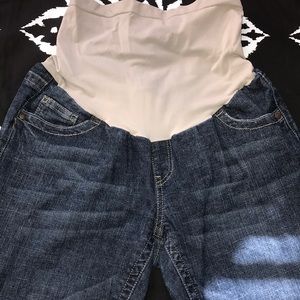 Maternity blue jean